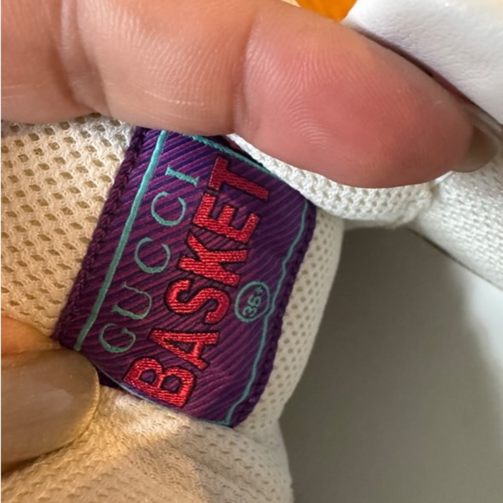 Gucci GG Supreme Basket Sneakers - Picture 7 of 15
